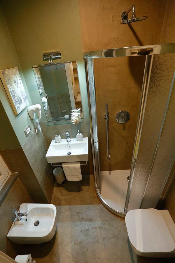 Gaslini Vicinissimo - Casa Dello Zio Hotel Genoa Luaran gambar